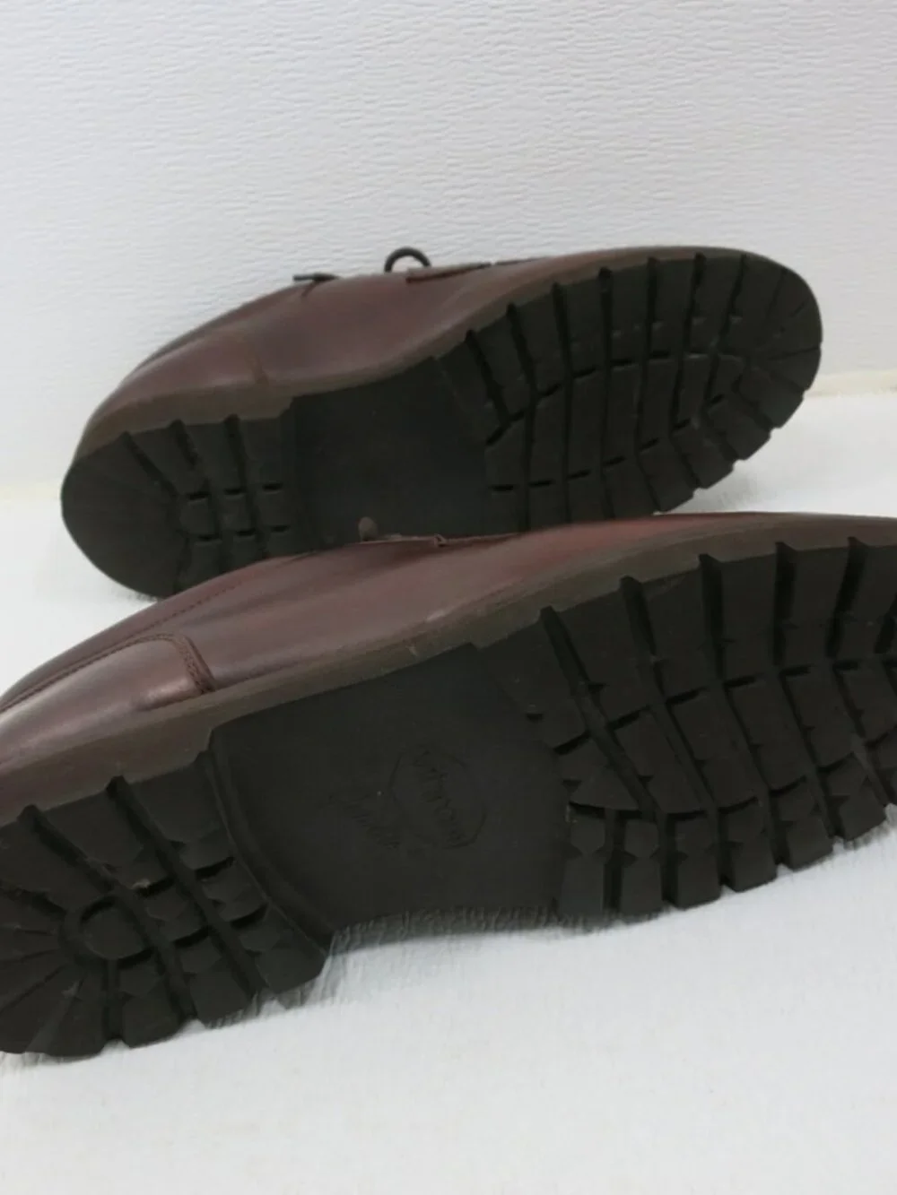 L. L. Bean Split Toe Oil Tanned Leather Casual Footwear Men's Shoes Oxfords 10